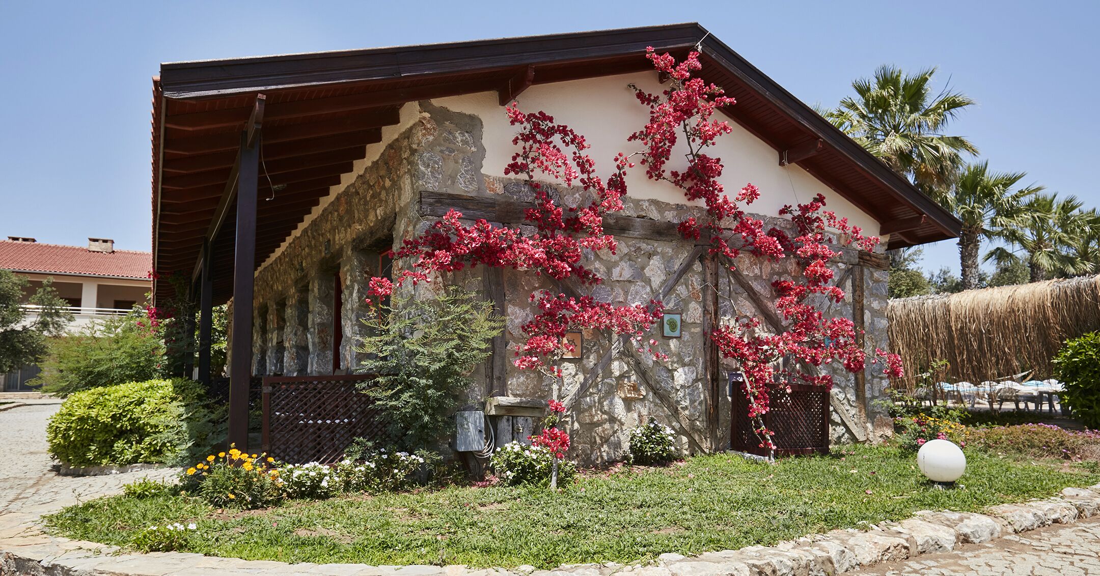 1 bedroom, premium bedding, minibar, in-room safe