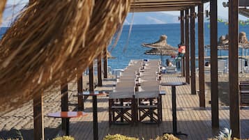 Beach bar