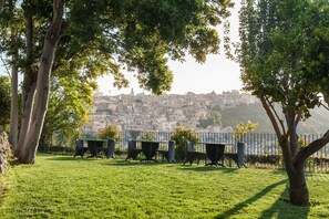 Vista al jardín