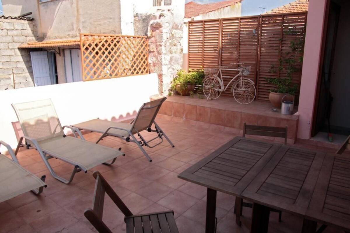 Phòng 3 Tiêu chuẩn | Két bảo mật tại phòng, màn/rèm cản sáng, phòng cách âm