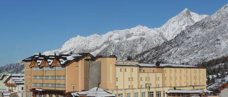 Bagian depan properti