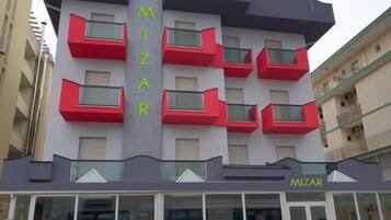 Bagian depan properti