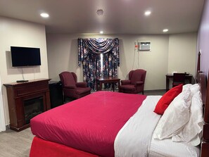 Suite, 1 cama King size, para no fumadores | Escritorio, wifi gratis y ropa de cama 