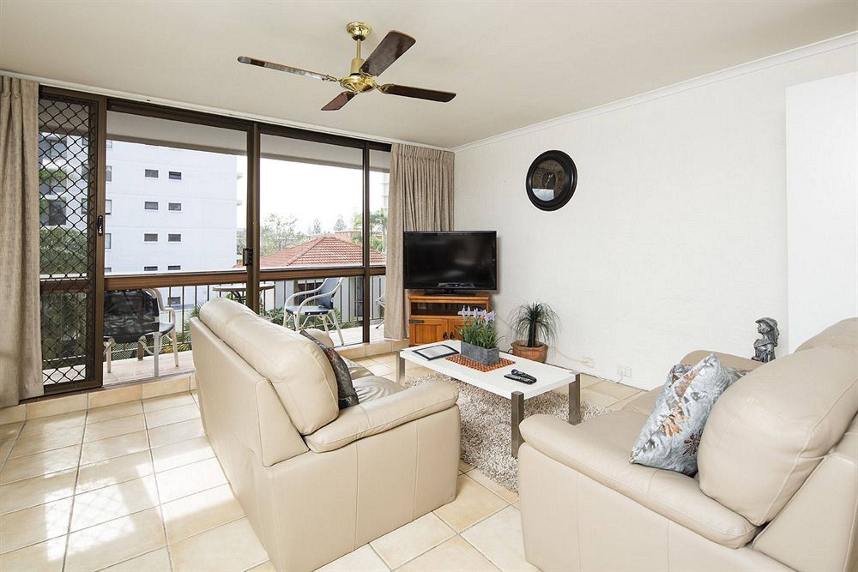Burleigh Palms Holiday Apartments — image 7
