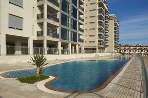 2 outdoor pools, sun loungers