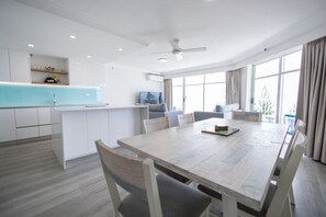 2 Bedroom Executive Apartments | In-room dining