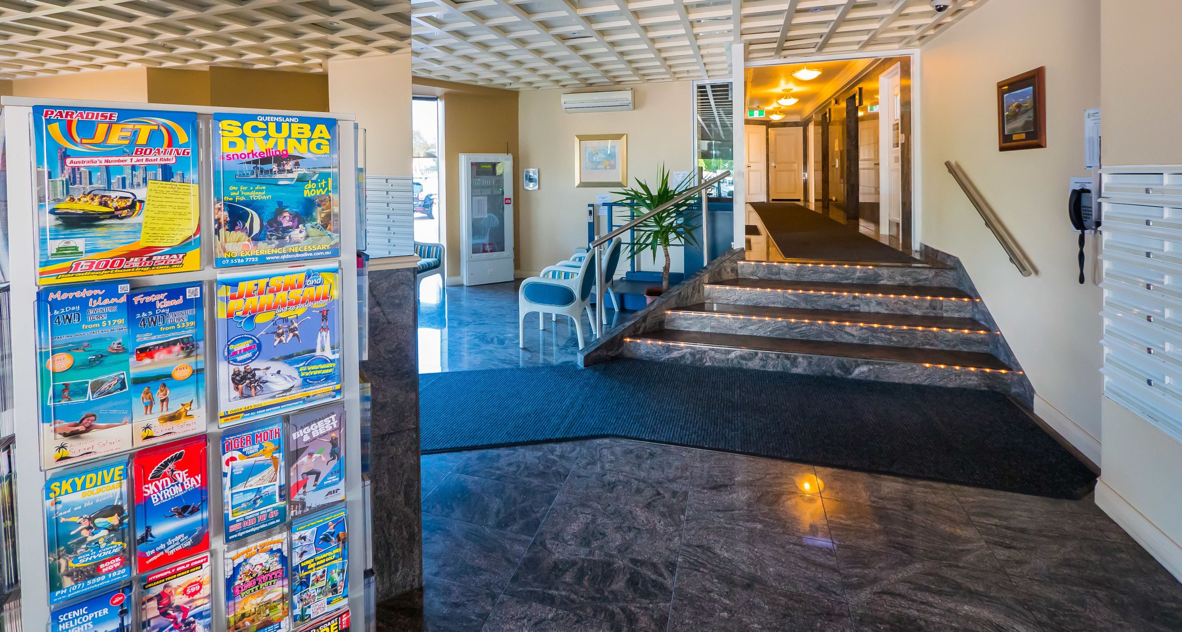 Burleigh Surf Apartments — image 30