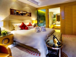 Executive-Suite, 1 Doppelbett | Hochwertige Bettwaren, Daunenbettdecken, Minibar, Zimmersafe