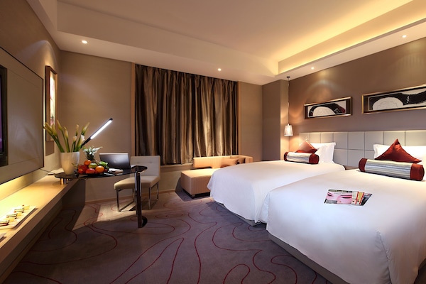 Superior Oda, 2 Tek Kişilik Yatak | Kaliteli yatak takımı, kuştüyü yorgan, minibar, odada kasa