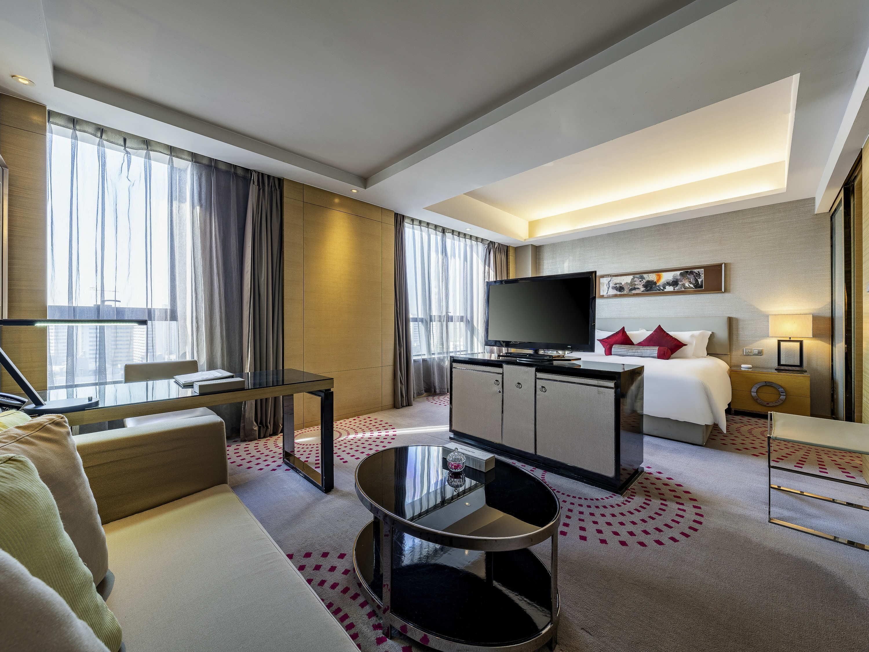 Deluxe-Zimmer, 1 King-Bett, Stadtblick