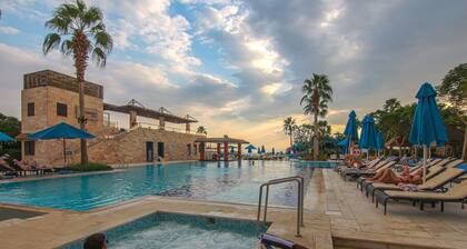 Ramada Resort by Wyndham Dead Sea