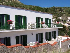 Twin Room, Ensuite, Sea View (Comfort) | Exterior - Pensione Casa Verde (Serrara Fontana)