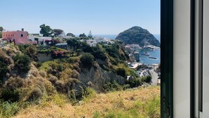 雙床房, 獨立浴室, 部分海景 | 住宿景觀