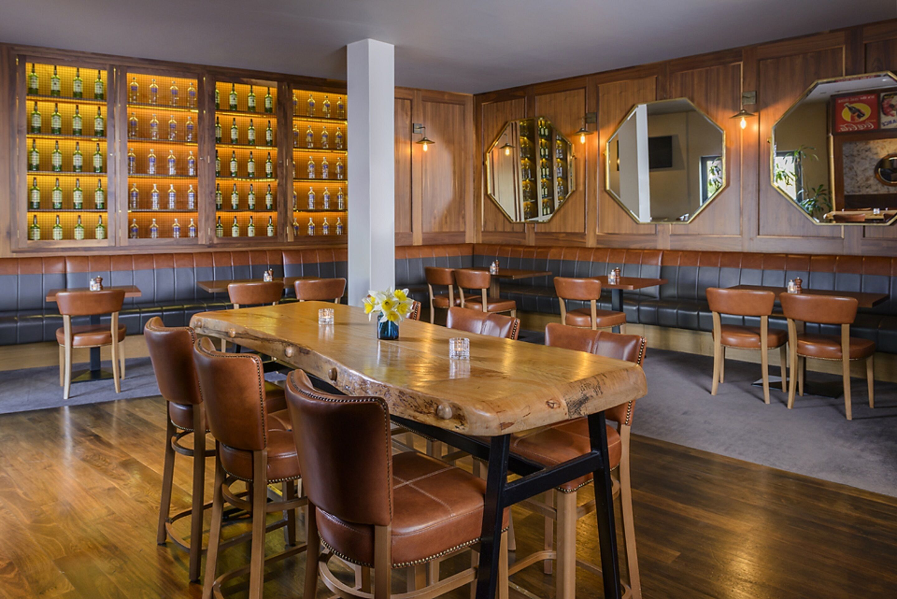 daily full breakfast (eur 15.00 per person)