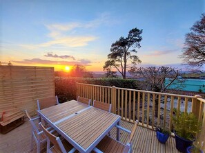 Luxury Suite (Large Kingsize Room Not Pet Friendly) | 1 bedroom, premium bedding, memory foam beds, individually decorated - Netherleigh (Axminster)