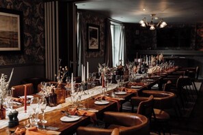 Bar (on property) - William Cecil (Stamford)