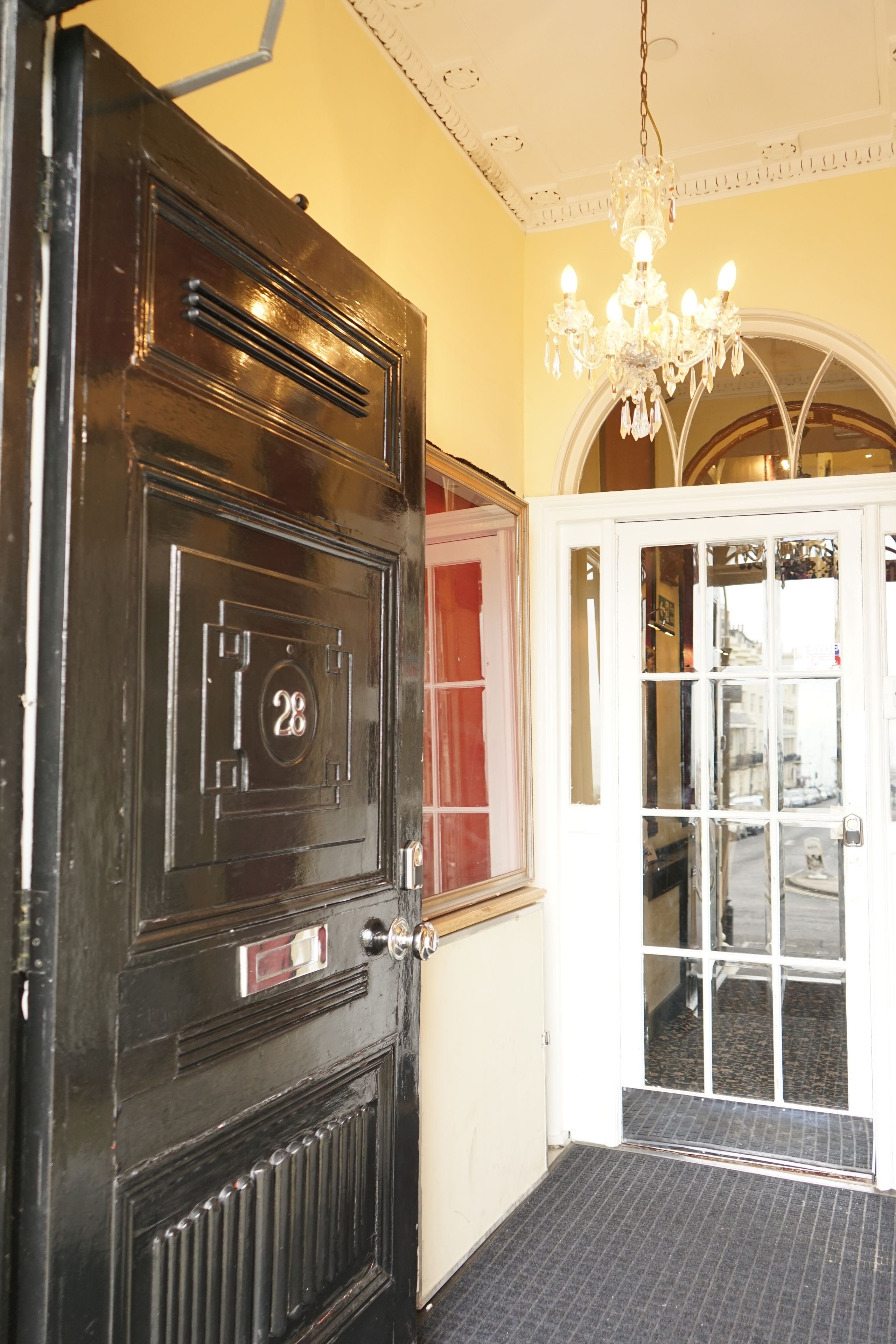 Εσωτερική είσοδος