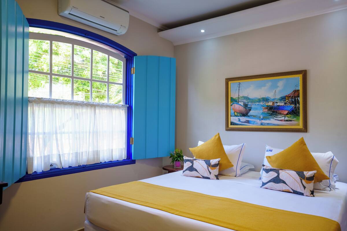 Standard Double Room | Minibar, free WiFi, bed sheets