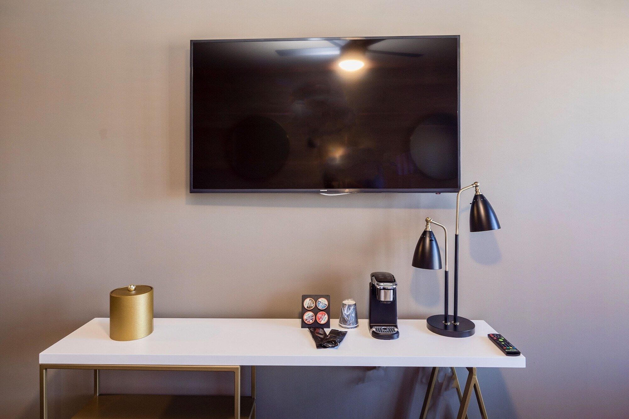 TV