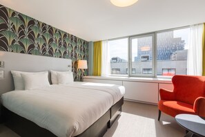 Ropa de cama de alta calidad y minibar