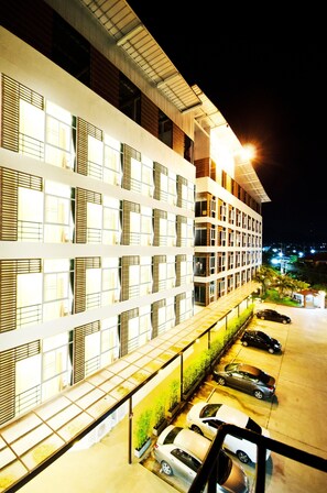 Front of property - evening/night