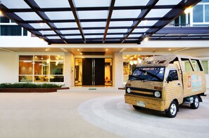Property entrance - Glory Place (Hua Hin)
