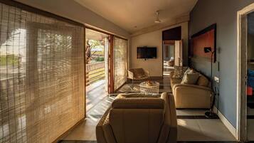 Premium Penthouse, 3 Bedrooms | Living area | 32-inch LCD TV with satellite channels, TV