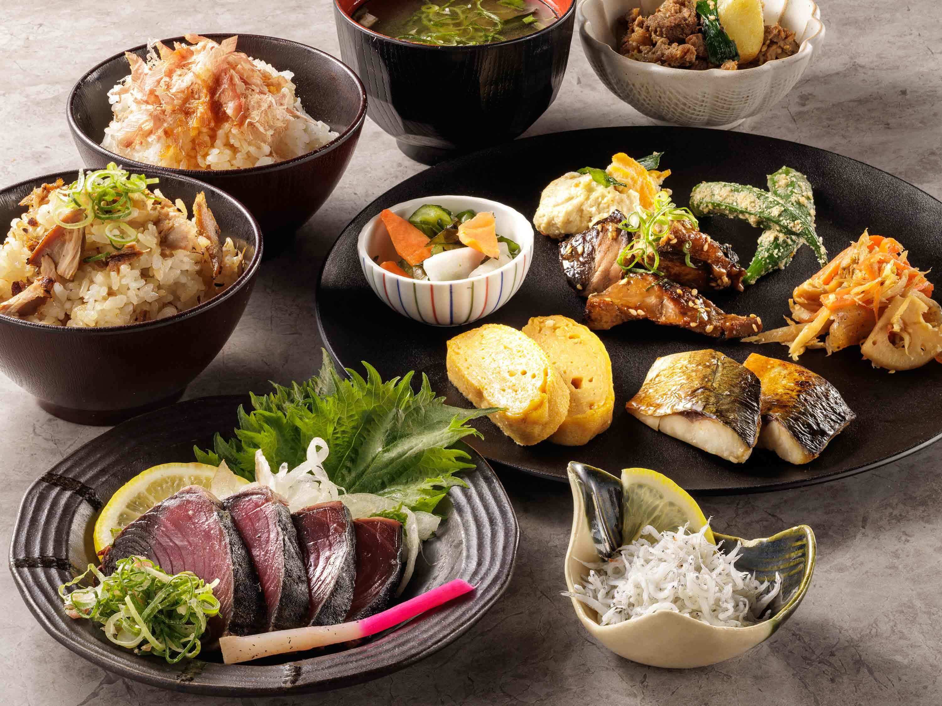 朝食