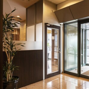 Lobby - Nishitetsu Inn Kurosaki (Kitakyushu)