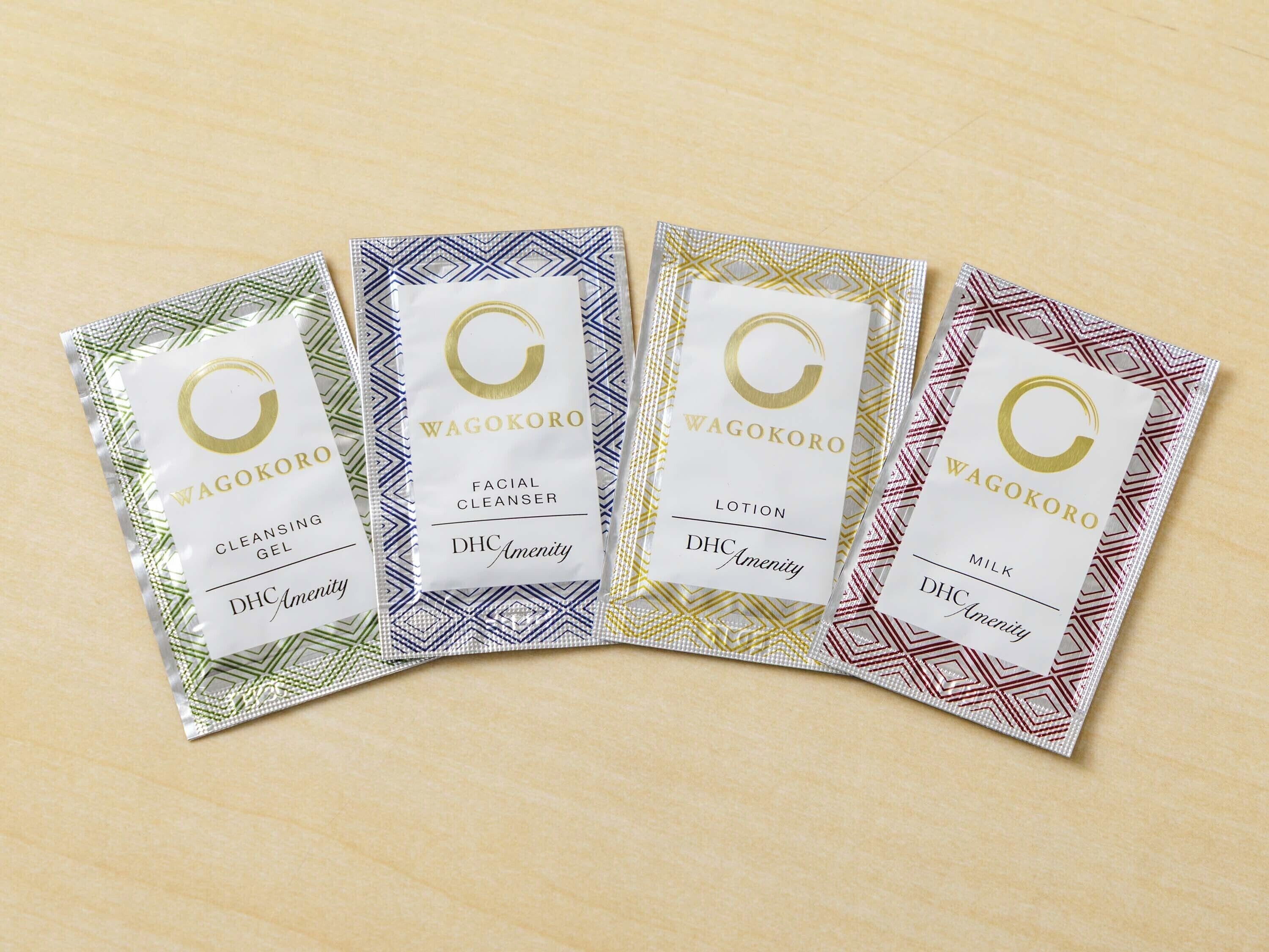 Cuatro paquetes de productos de cuidado de la piel WAGOKORO.
