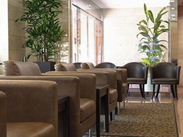 ロビー応接スペース