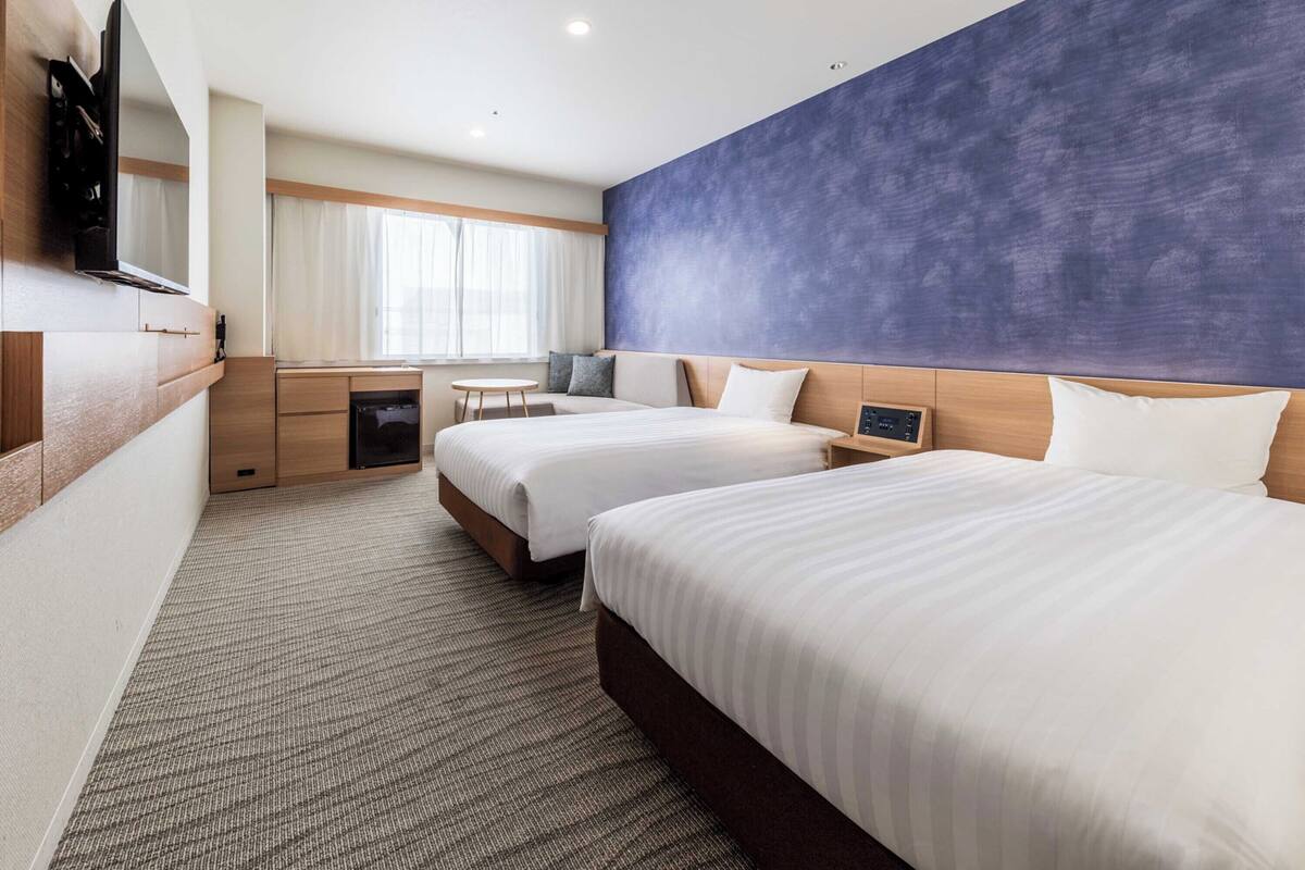 In-room safe, desk, free WiFi, bed sheets