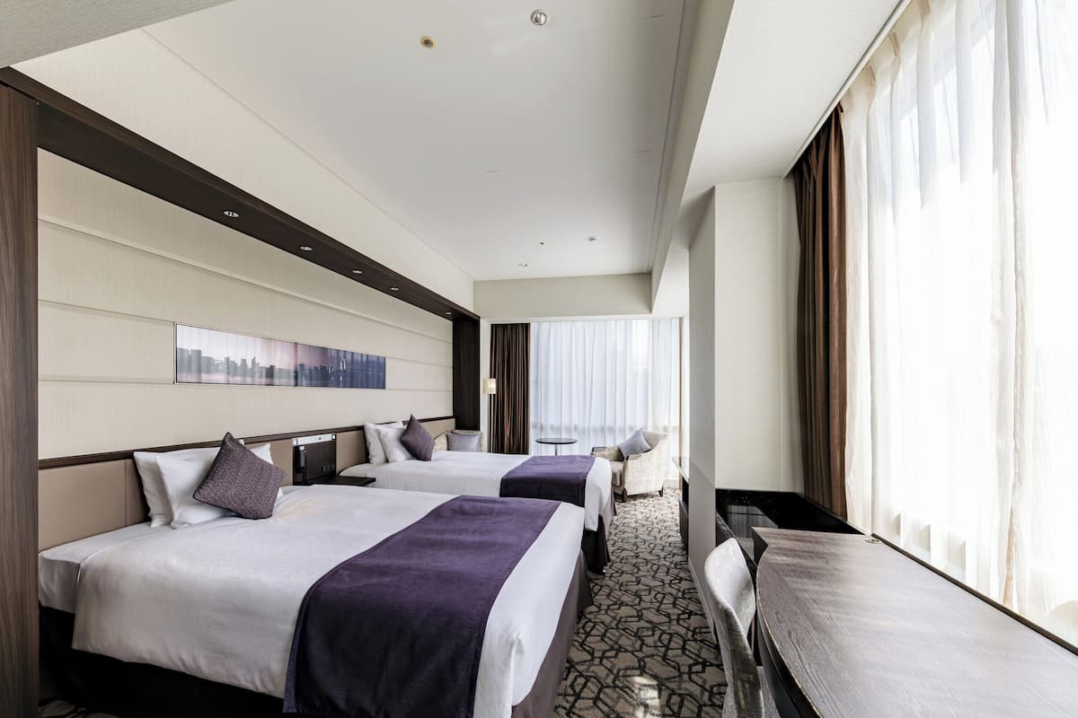 1 bedroom, in-room safe, desk, blackout curtains