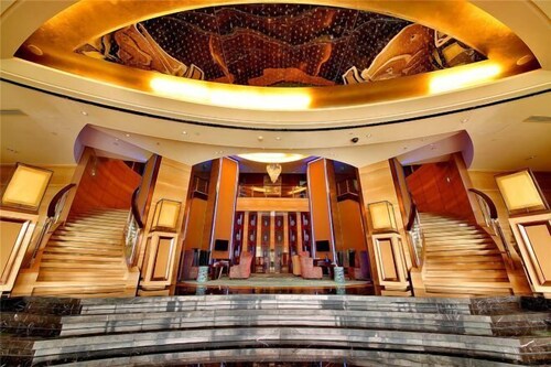 Yunhai Jinyuan Hotel