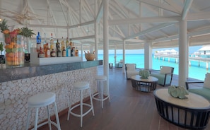 2 bars/lounges, beach bar - Diamonds Thudufushi Maldives Resort & Spa (Thudufushi Island)