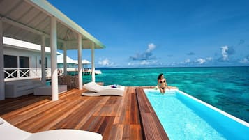 Private pool