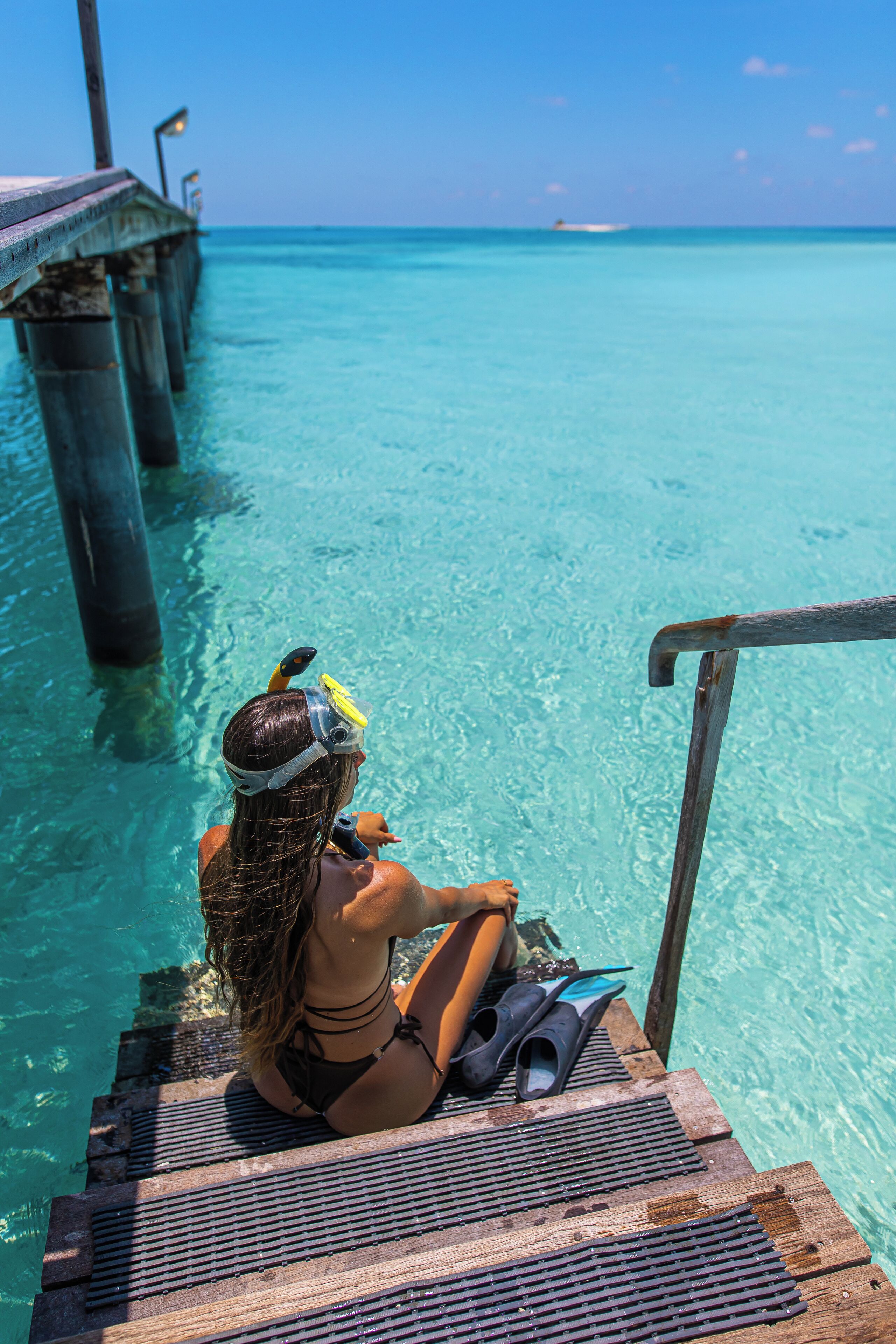 private beach, white sand, sun-loungers, beach umbrellas