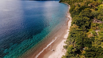 Perto da praia, serviço de traslado de/para a praia grátis