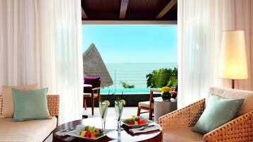Luxury Pool Suite Partial Seaview | View from room