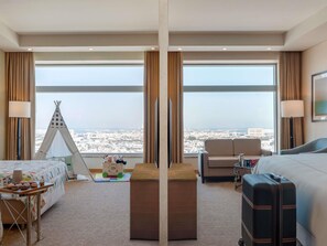 Family Room, 1 King Bed and 2 Twin Beds (Connecting rooms) | 1 bedroom, minibar, in-room safe, desk