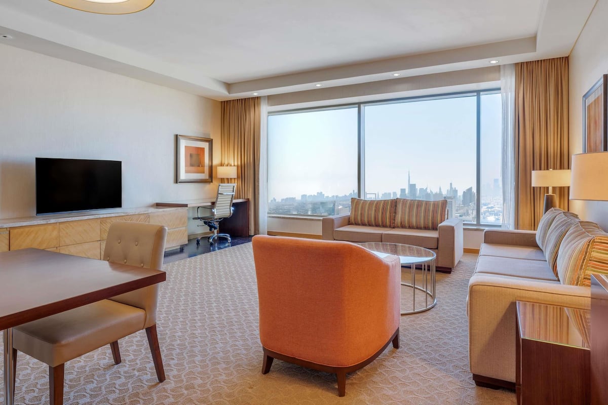 Suite, 1 Double Bed, Corner