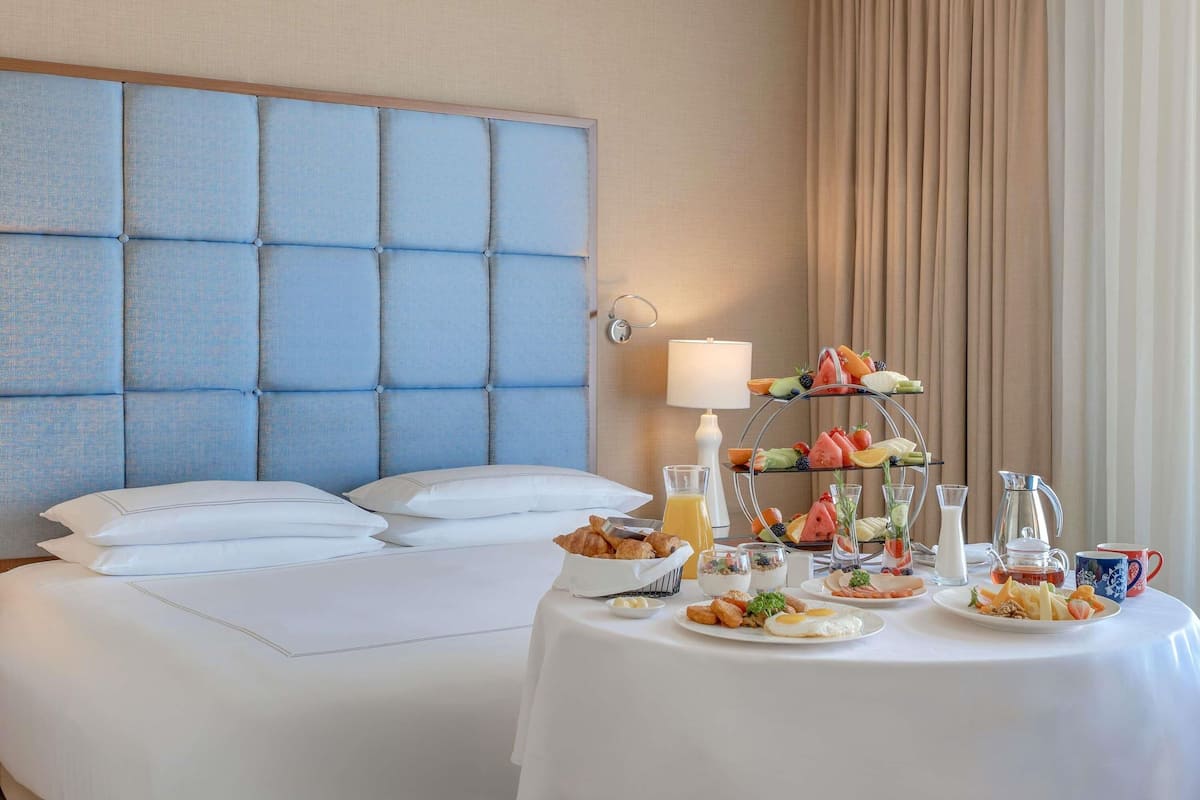 1 bedroom, minibar, in-room safe, desk