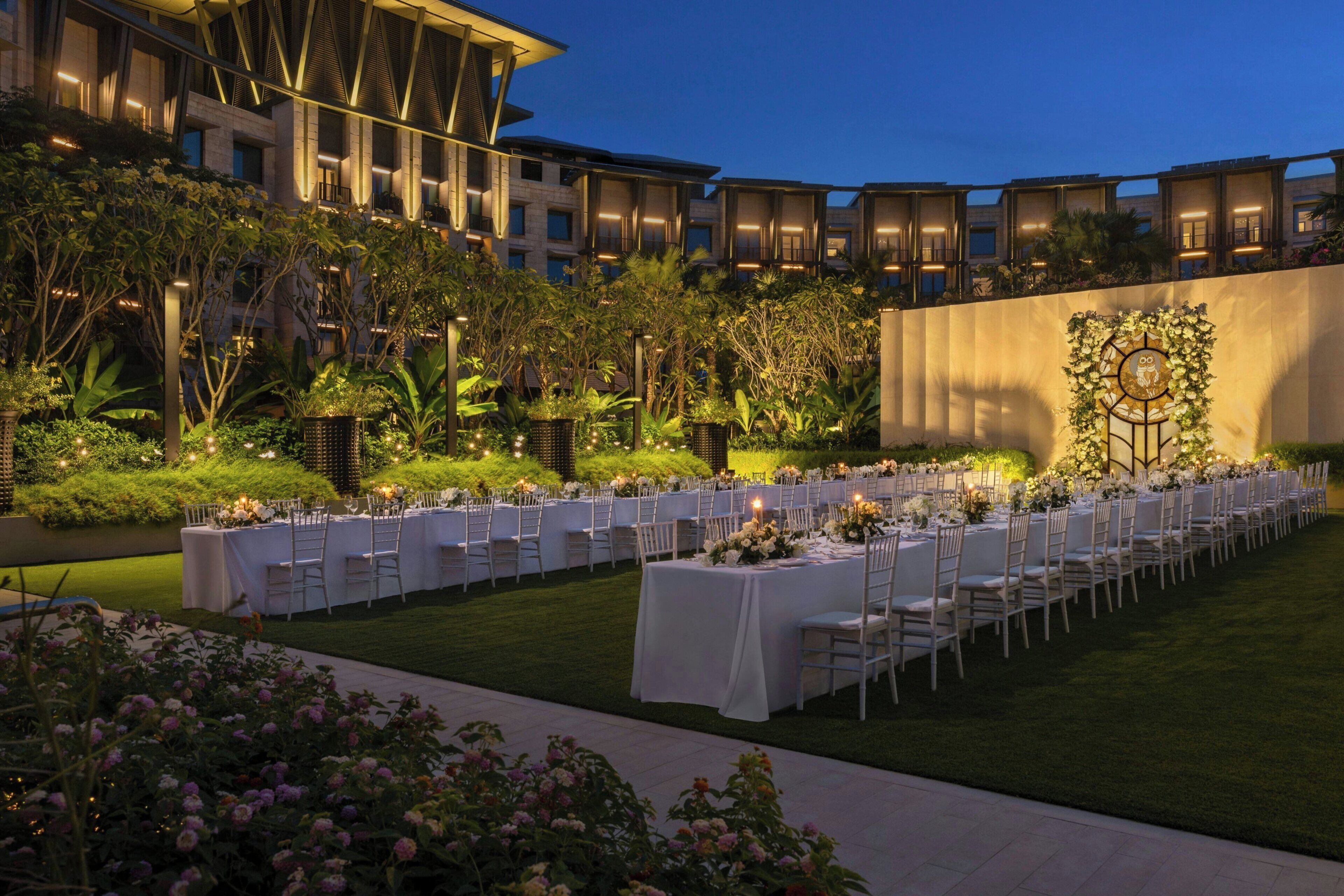 Banquet hall