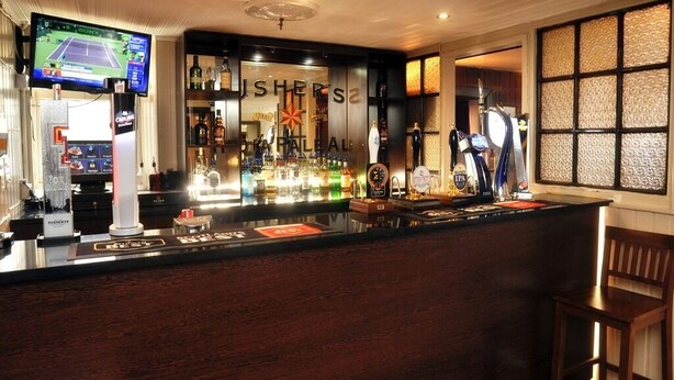 Unclassified image, 1 of 10, button - Cherrybank Inn (Perth)