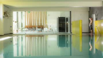 Piscine couverte