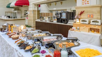 Daily buffet breakfast for a fee