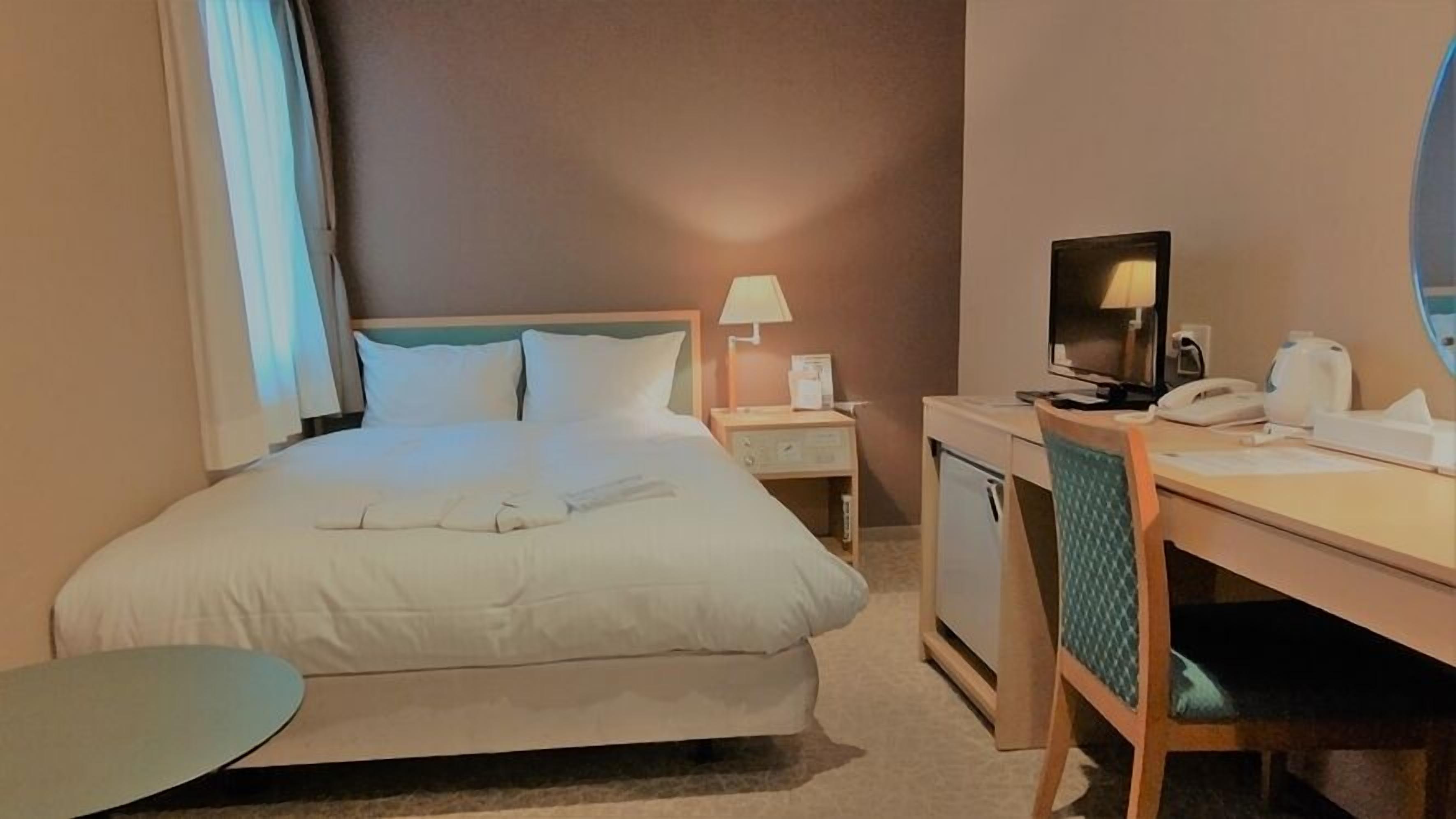 Down duvets, blackout curtains, iron/ironing board, free WiFi