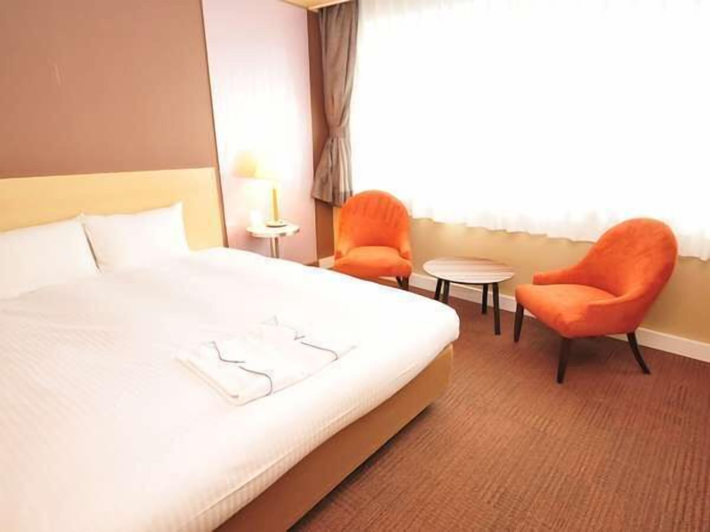 Down duvets, blackout curtains, iron/ironing board, free WiFi