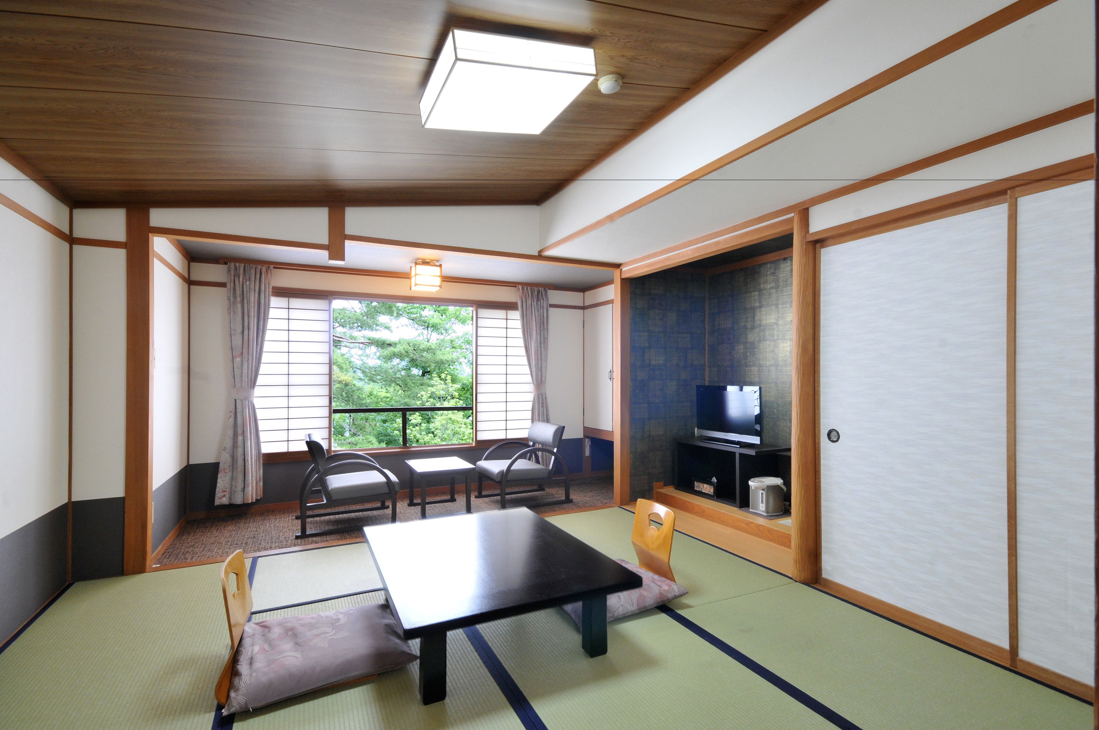 japanese room 8 tatami mat room (shared bath), non smoking | 1 bedroom, in-room safe, free wifi, bed sheets