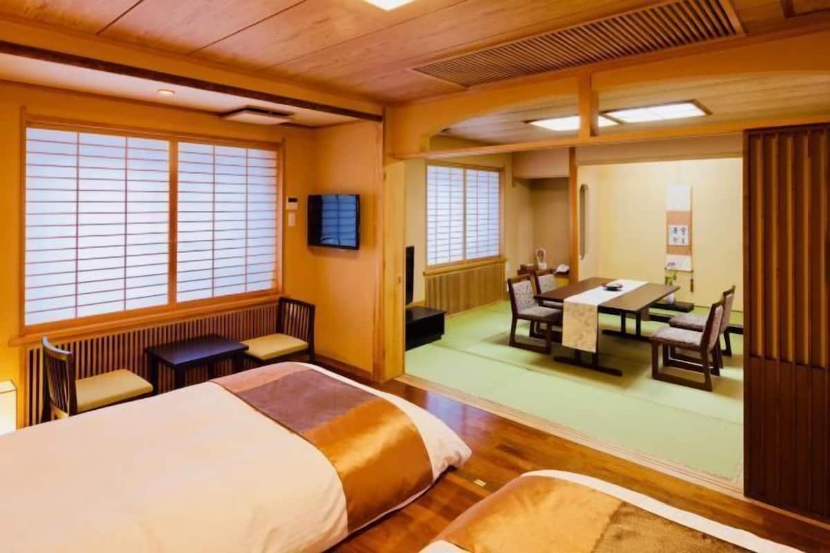 1 bedroom, in-room safe, desk, blackout curtains